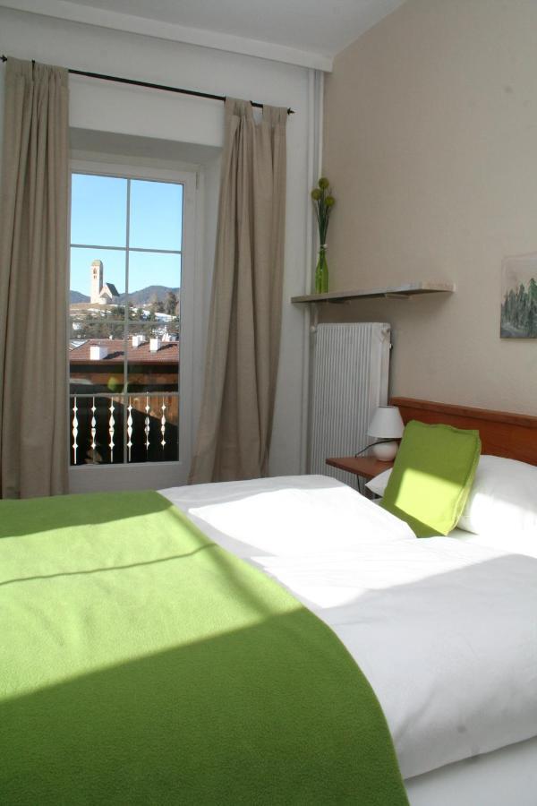 Gasthof Albergo Kreuzwirt Fiè Buitenkant foto